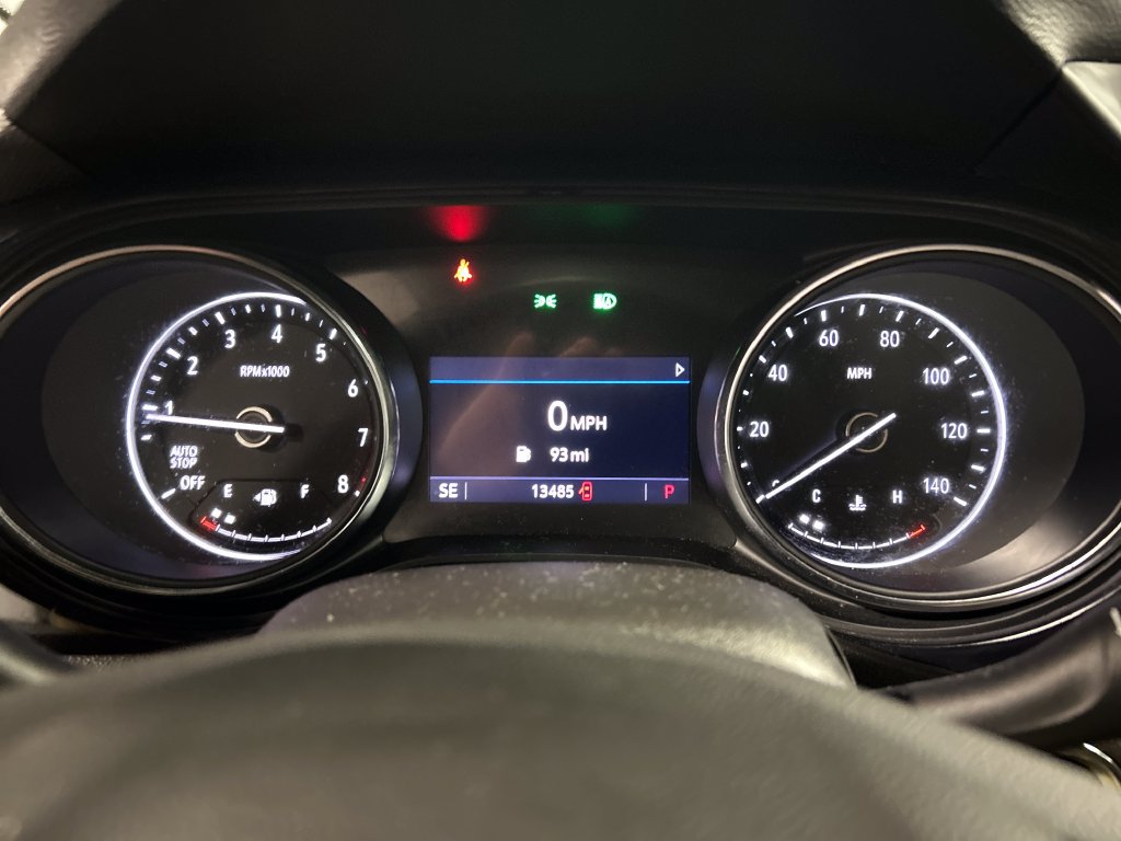 Used 2020 Buick Encore GX Essence FWD image 14
