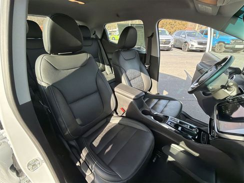 Used 2023 Chevrolet Bolt LT image 25