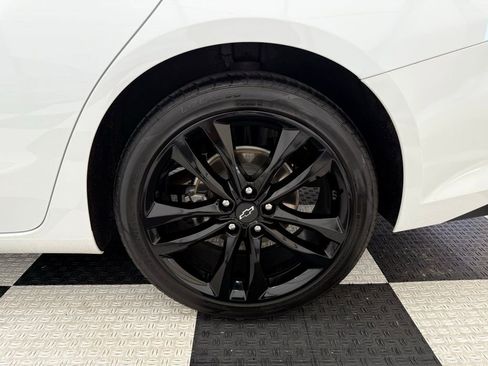 Used 2022 Chevrolet Malibu LT image 10