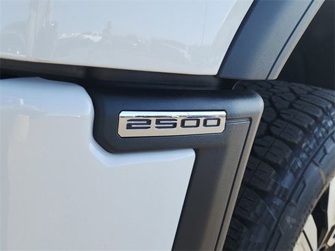New 2026 GMC Sierra 2500 Denali w/ Denali Reserve Package image 12