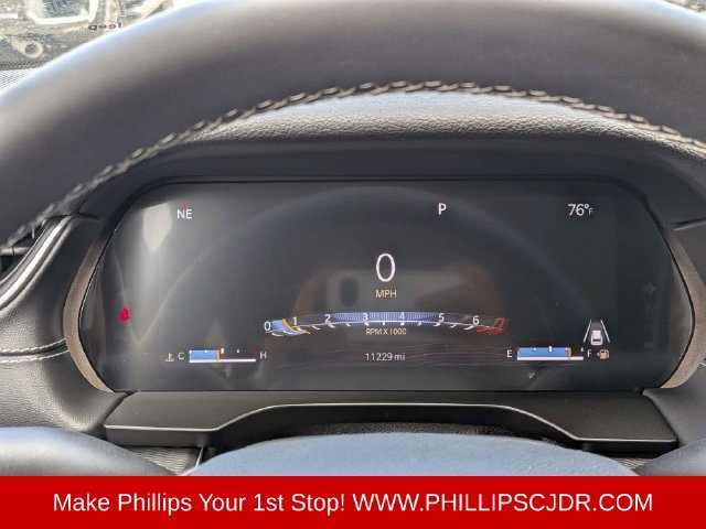 Used 2023 Jeep Grand Cherokee Laredo RWD image 24