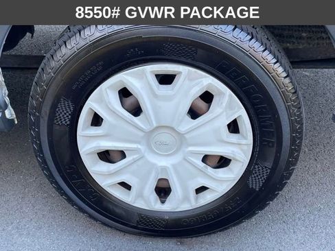 Used 2015 Ford Transit 150 XLT image 8