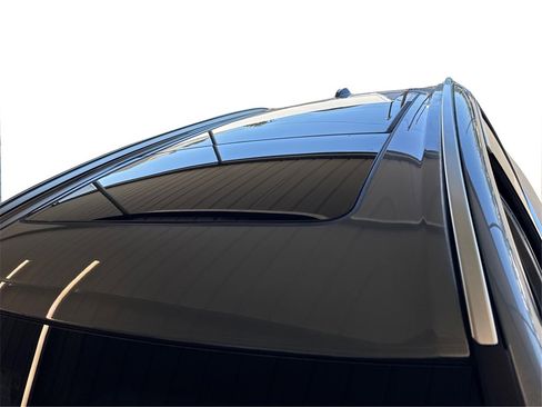 New 2026 BMW X5 xDrive50e w/ Executive Package image 12