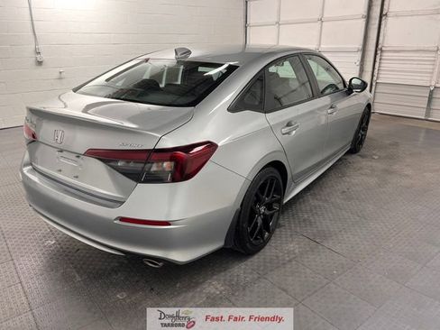 Used 2025 Honda Civic Sport image 9