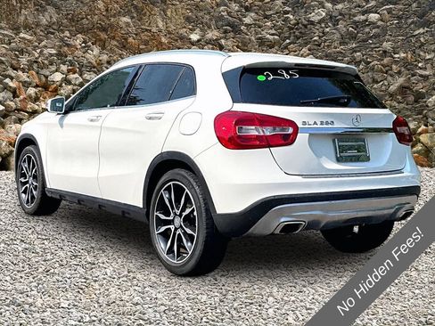 Used 2015 Mercedes-Benz GLA 250 image 9