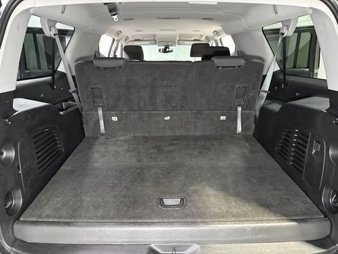 Used 2018 Chevrolet Suburban LS w/ Skid Plate Package AWD/4WD image 26