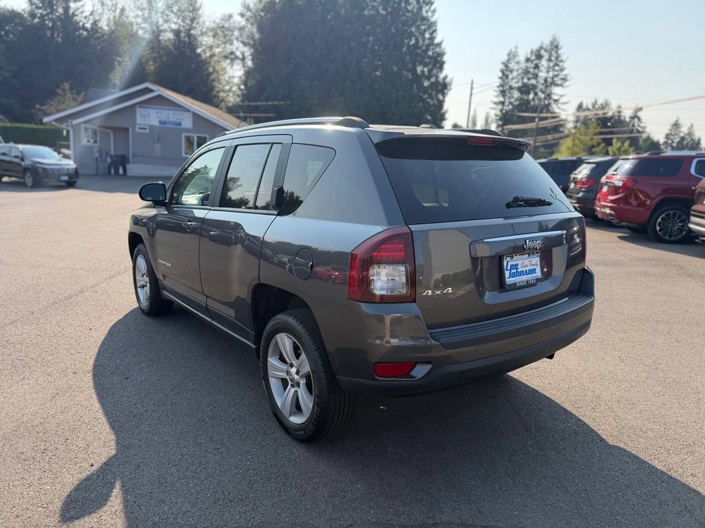 Used 2017 Jeep Compass Sport w/ Power Value Group AWD/4WD image 7