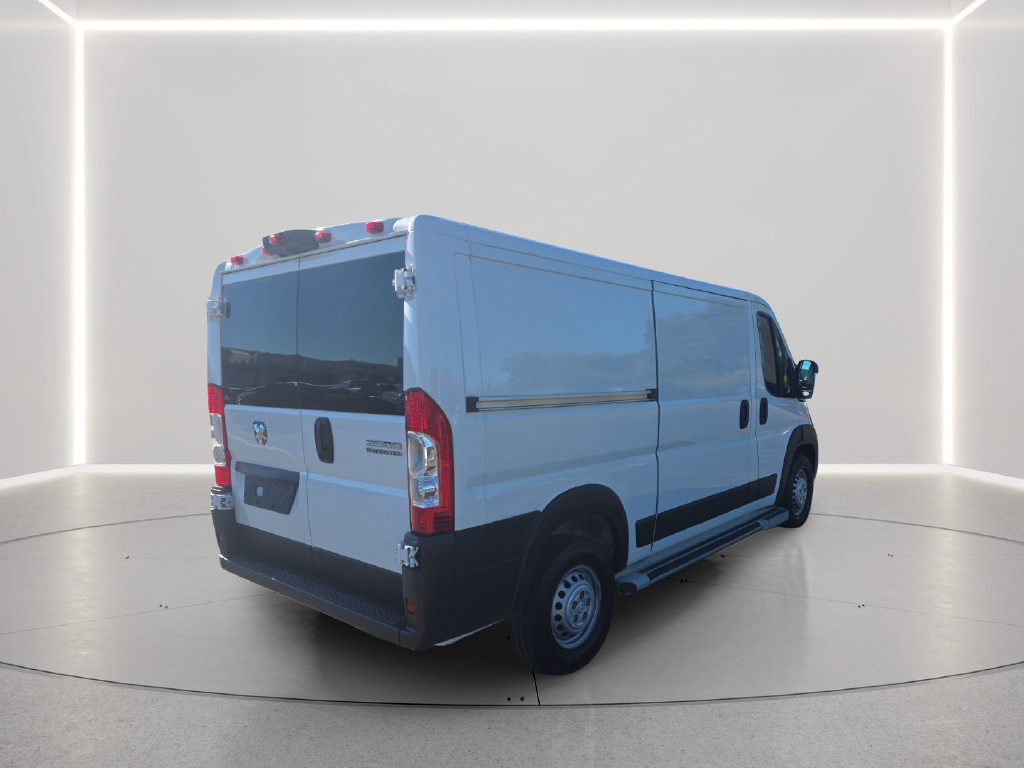 Used 2025 RAM ProMaster 2500 w/ U-Haul Equipment Group FWD image 7