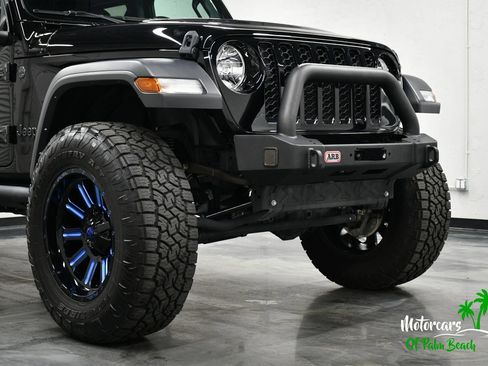 Used 2024 Jeep Wrangler Unlimited Sport AWD/4WD image 33