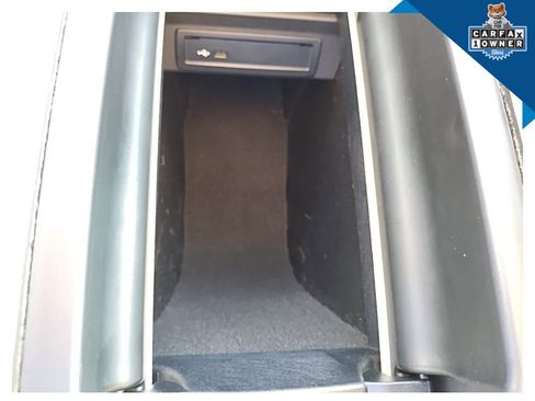 Used 2022 Mercedes-Benz GLB 250 4MATIC image 33