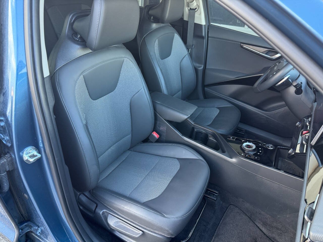 Used 2024 Kia Niro Wind w/ Wind Preserve Package FWD image 11