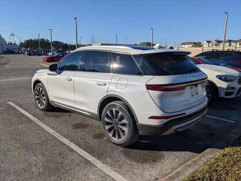 Used 2021 Lincoln Corsair Reserve image 10