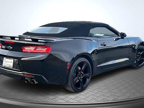 Used 2018 Chevrolet Camaro LT w/ RS Package image 6