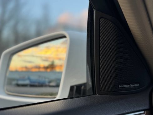 Used 2015 Mercedes-Benz E 350 4MATIC Sedan w/ Premium 1 Package image 39