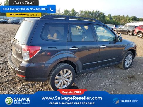 Used 2011 Subaru Forester 2.5X Premium w/ All-Weather Pkg AWD/4WD image 4