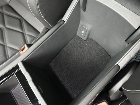 New 2026 Volkswagen Atlas SE image 31