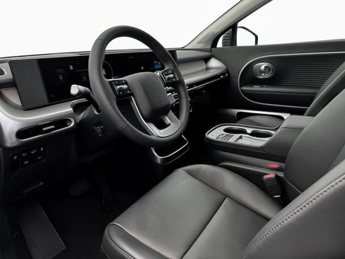 New 2026 Hyundai Ioniq 9 Limited image 14