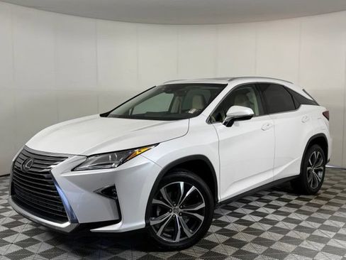 Used 2017 Lexus RX 350 FWD w/ Premium Package image 2
