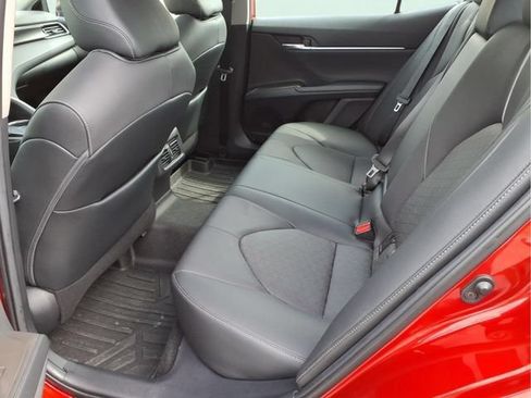 Used 2021 Toyota Camry XSE FWD image 16