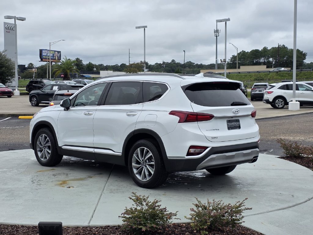 Used 2020 Hyundai Santa Fe SEL w/ Convenience + Premium Package FWD image 4