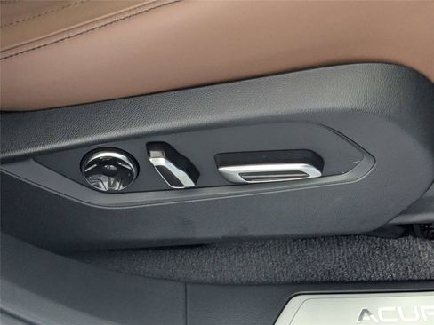 Used 2025 Acura RDX SH-AWD w/ Technology Package image 37