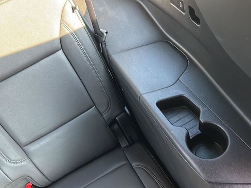 Used 2024 Chevrolet Tahoe LT image 30