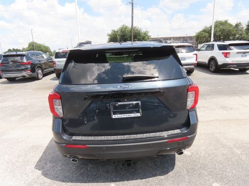 Used 2022 Ford Explorer ST-Line RWD image 13