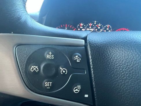 Used 2015 GMC Yukon Denali w/ Touring Package image 35