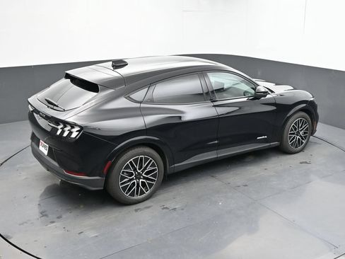 Used 2025 Ford Mustang Mach-E Premium AWD/4WD image 28