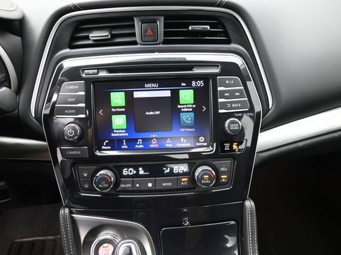 Used 2023 Nissan Maxima SV w/ Floor Mat Group FWD image 4