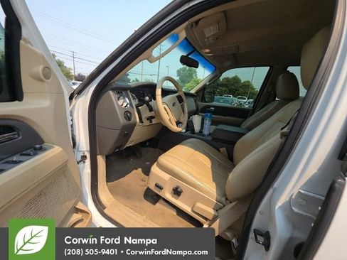 Used 2009 Ford Expedition EL XLT RWD image 7