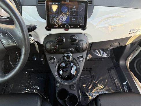 Used 2015 FIAT 500 Sport w/ Comfort/Convenience Group image 11