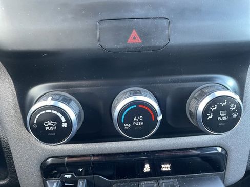 Used 2021 RAM 2500 Tradesman image 27