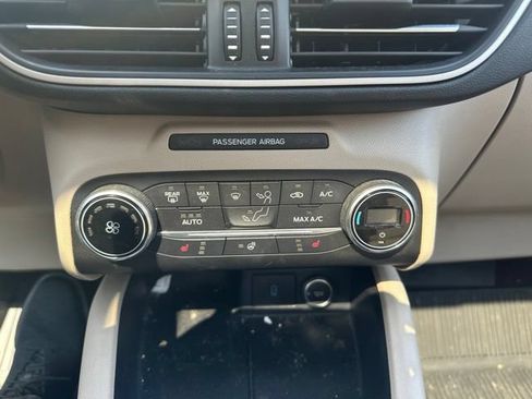 Used 2020 Ford Escape SEL AWD/4WD image 20
