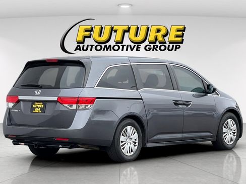 Used 2016 Honda Odyssey LX image 4