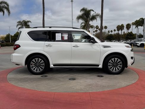 Certified 2023 Nissan Armada SL w/ Midnight Edition Package RWD image 9