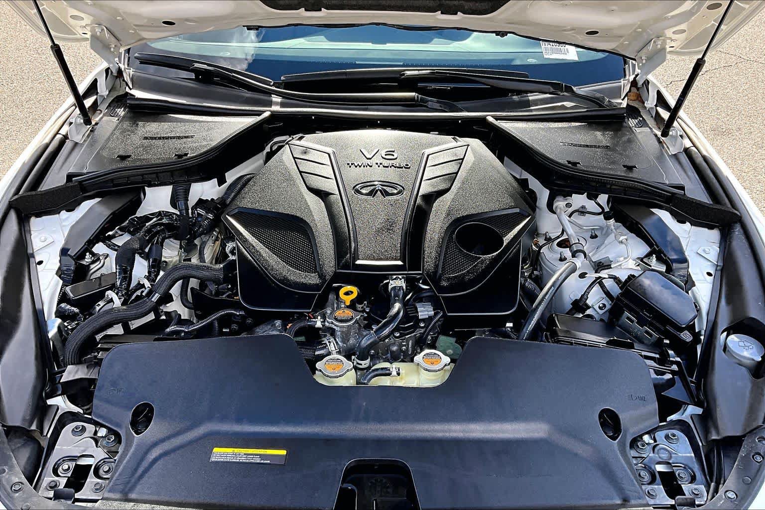 Used 2021 INFINITI Q60 3.0t Luxe w/ Essential Package RWD image 31