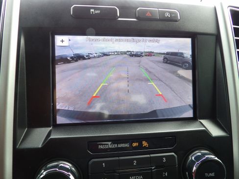 Used 2019 Ford F150 Lariat AWD/4WD image 21