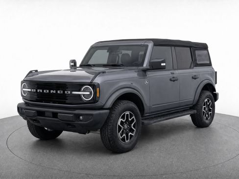 Used 2021 Ford Bronco Outer Banks AWD/4WD image 2