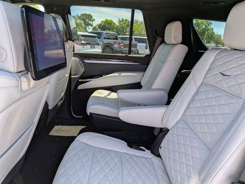 New 2026 Cadillac Escalade Platinum Sport image 17