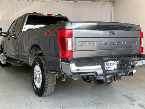 Used 2022 Ford F250 XLT w/ XLT Value Package image 5