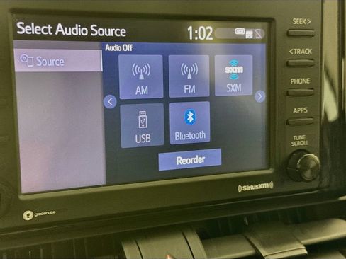Used 2020 Toyota RAV4 LE FWD image 17