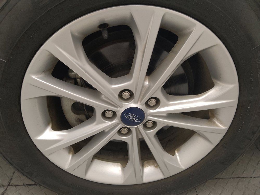 Used 2019 Ford Escape SE FWD image 31