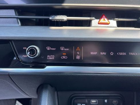 Certified 2023 Kia Sportage X-Line image 21