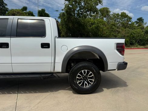 Used 2014 Ford F150 Raptor w/ Equipment Group 801A Luxury AWD/4WD image 14