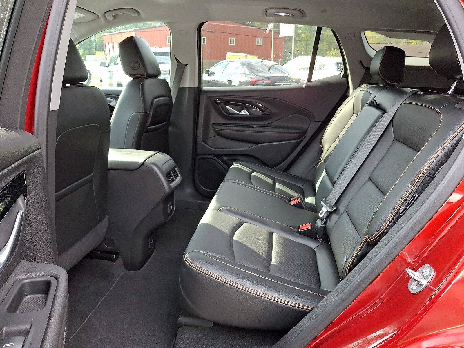 Used 2023 GMC Terrain AT4 AWD/4WD image 10