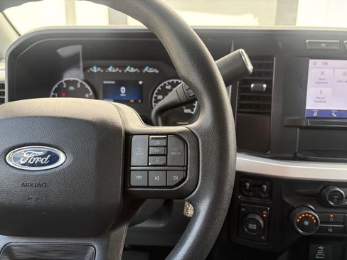 Used 2024 Ford F350 XLT AWD/4WD image 36
