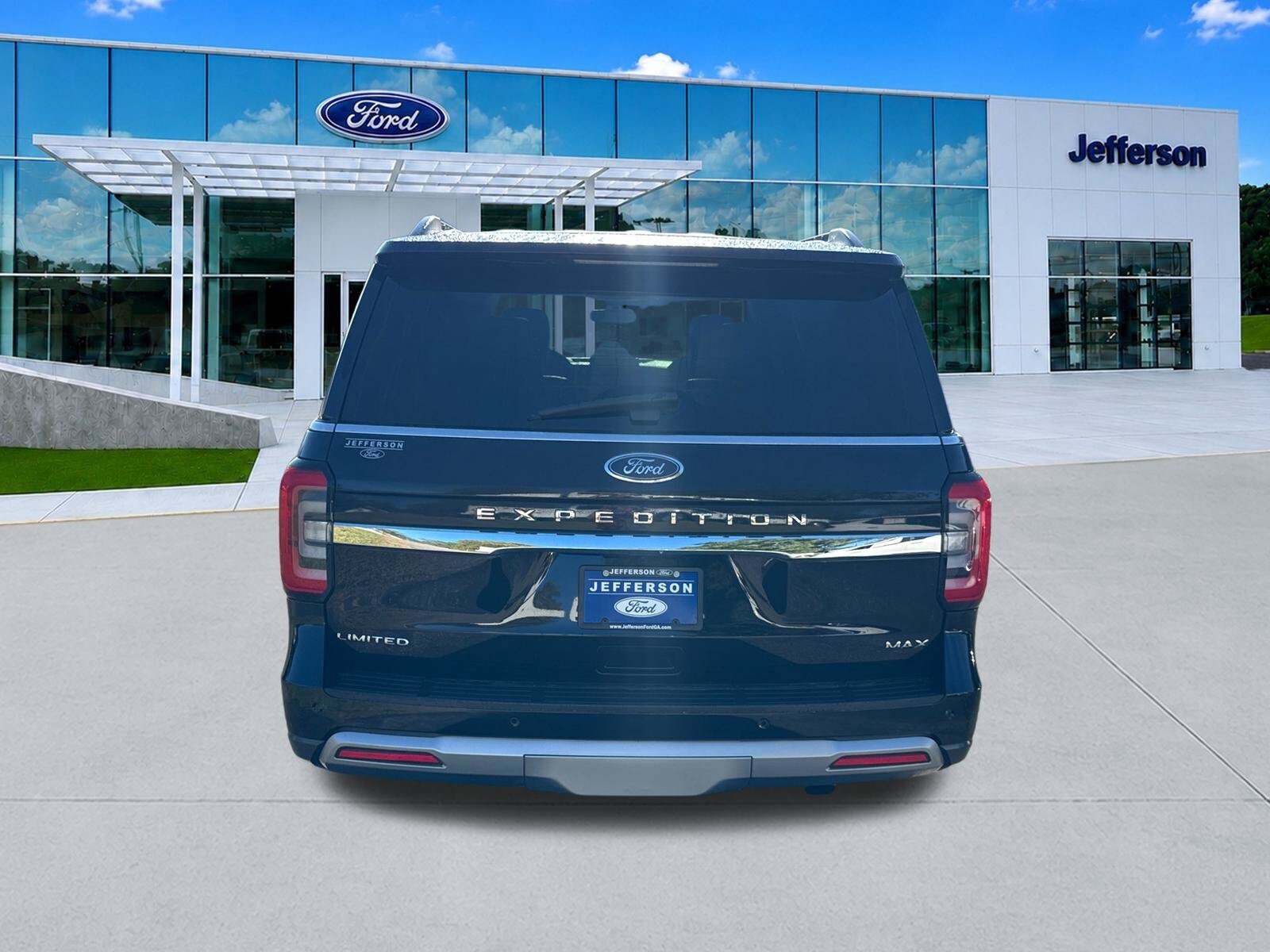 Used 2024 Ford Expedition Max Limited AWD/4WD image 6