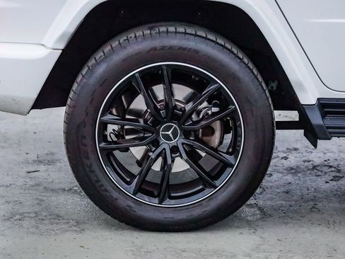 Used 2025 Mercedes-Benz G 550 image 12