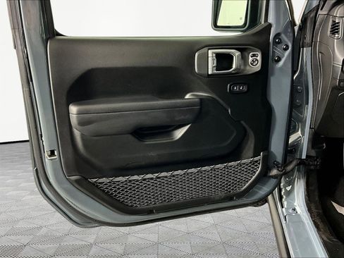 Used 2024 Jeep Wrangler Unlimited Rubicon 4xe AWD/4WD image 20